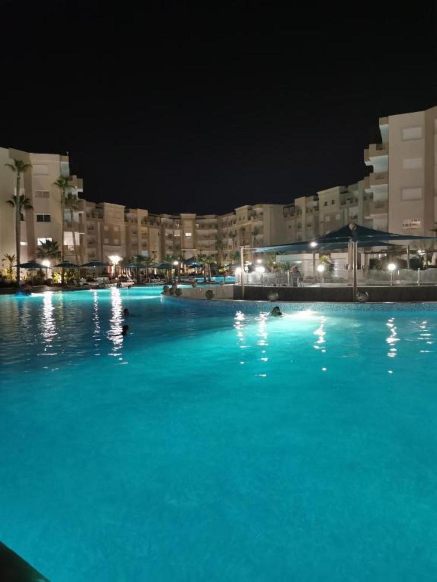 Super Appartement Avec 5 Piscines En Residence Monastir Exterior photo